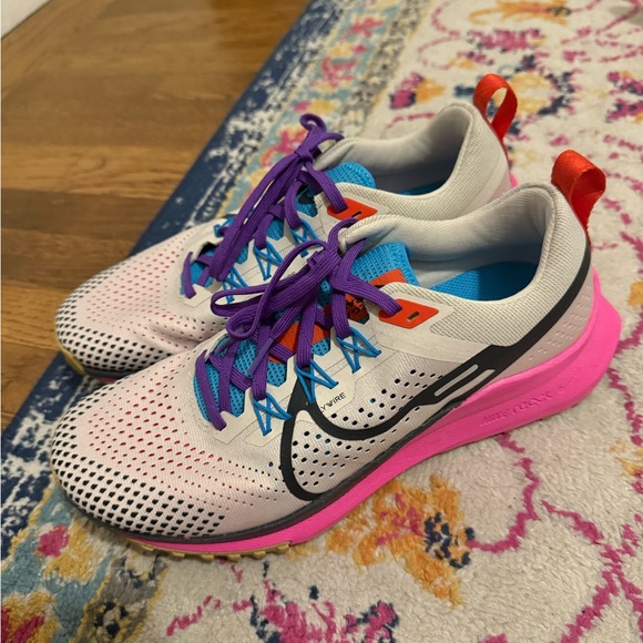 Nike Pegasus Trail Running Shoe - Picture 5 of 5